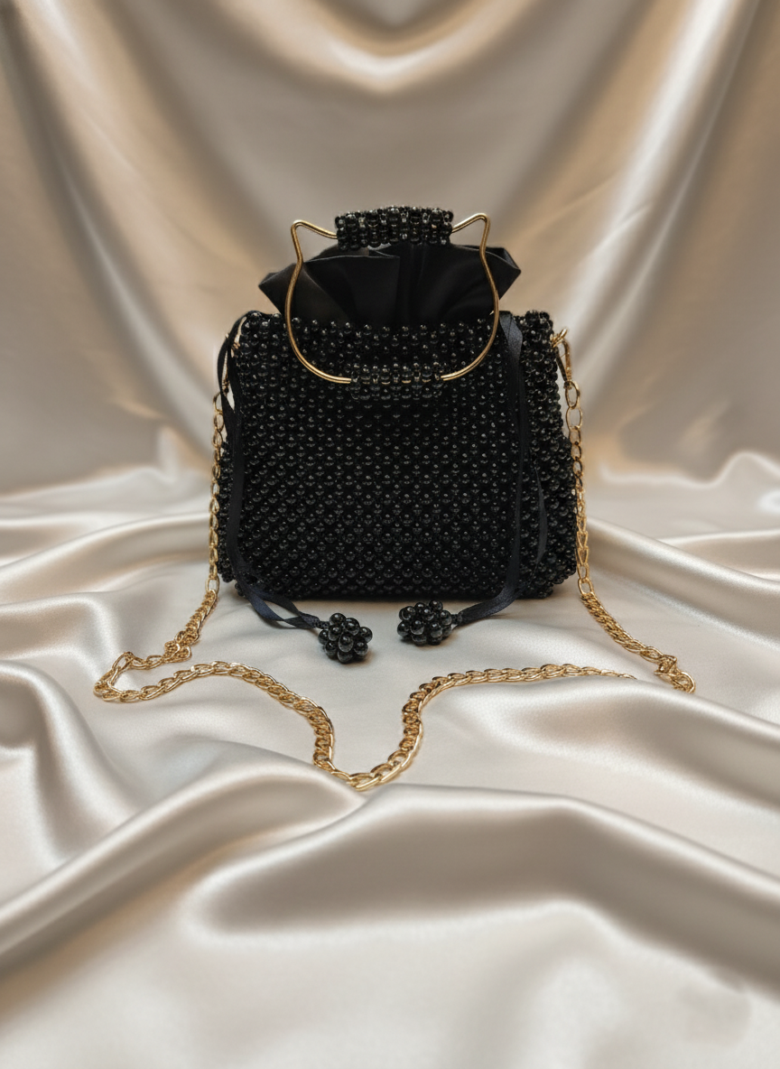 Luxury Handmade Black Pearl Beaded Handbag – Detachable Chain Included